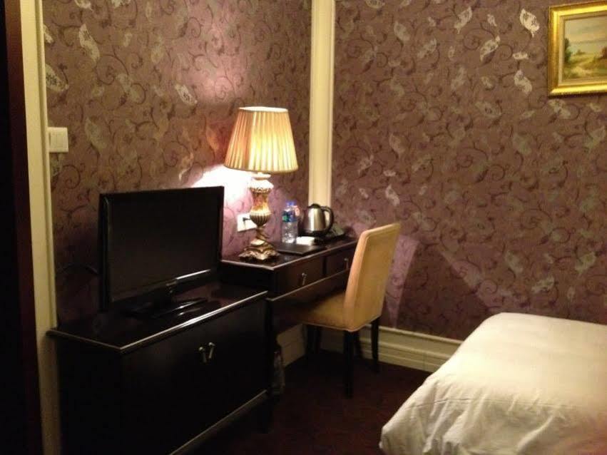 Manhattan Jinling Hotel Shanghai Eksteriør billede