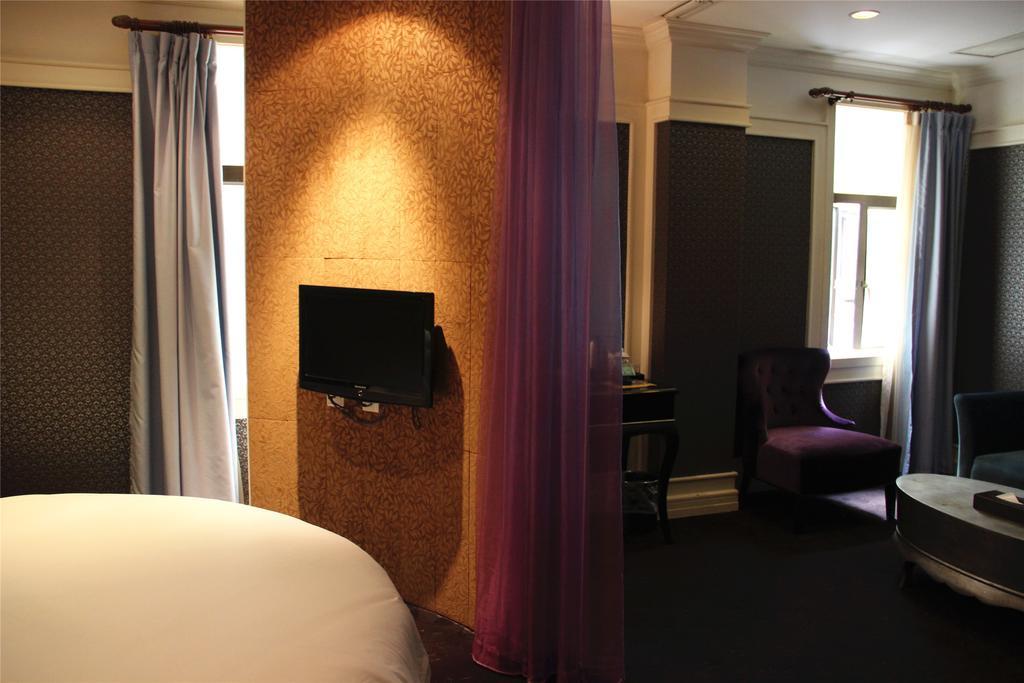 Manhattan Jinling Hotel Shanghai Eksteriør billede