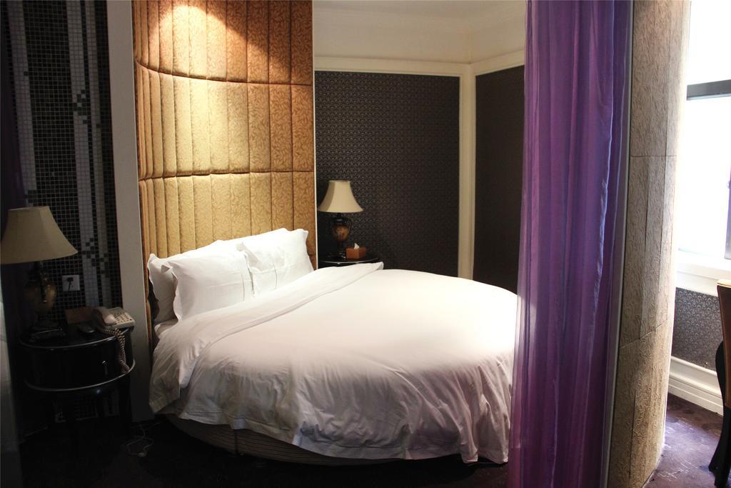 Manhattan Jinling Hotel Shanghai Værelse billede
